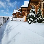 Goralska 3 Highland - Jacuzzi, Sauna, Split Ac, Private Parking, Mountains View
