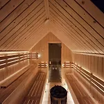 Goralska 3 Highland - Jacuzzi, Sauna, Split Ac, Private Parking, Mountains View