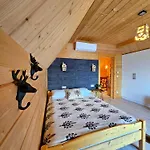 Goralska 3 Highland - Jacuzzi, Sauna, Split Ac, Private Parking, Mountains View בקתה זקופאנה