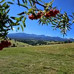 Goralska 3 Highland - Jacuzzi, Sauna, Split Ac, Private Parking, Mountains View *