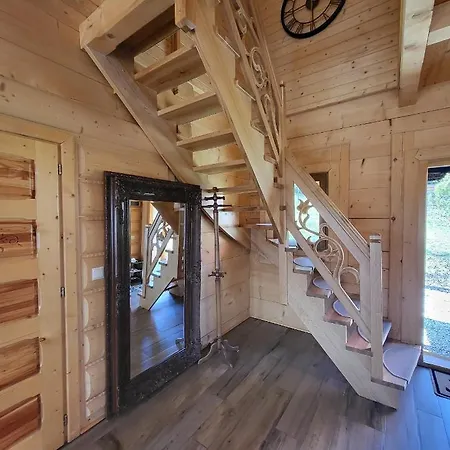 Alpesi faház Goralska 3 Highland - Jacuzzi, Sauna, Split Ac, Private Parking, Mountains View *
