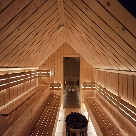 Goralska 3 Highland - Jacuzzi, Sauna, Split Ac, Private Parking, Mountains View