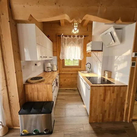 Goralska 3 Highland - Jacuzzi, Sauna, Split Ac, Private Parking, Mountains View Chalet