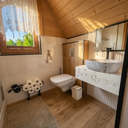 Chalet Goralska 3 Highland - Jacuzzi, Sauna, Split Ac, Private Parking, Mountains View Zakopane