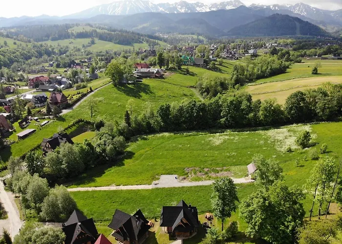 Goralska 3 Highland - Jacuzzi, Sauna, Split Ac, Private Parking, Mountains View Chalet Zakopane