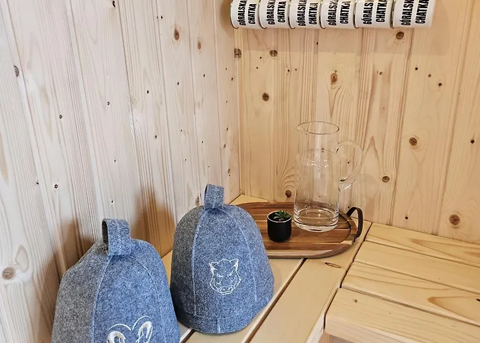 Goralska 3 Highland - Jacuzzi, Sauna, Split Ac, Private Parking, Mountains View Chalet Zakopane