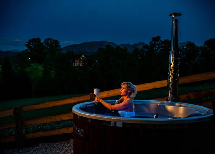 Domek alpejski Goralska 3 Highland - Jacuzzi, Sauna, Split Ac, Private Parking, Mountains View