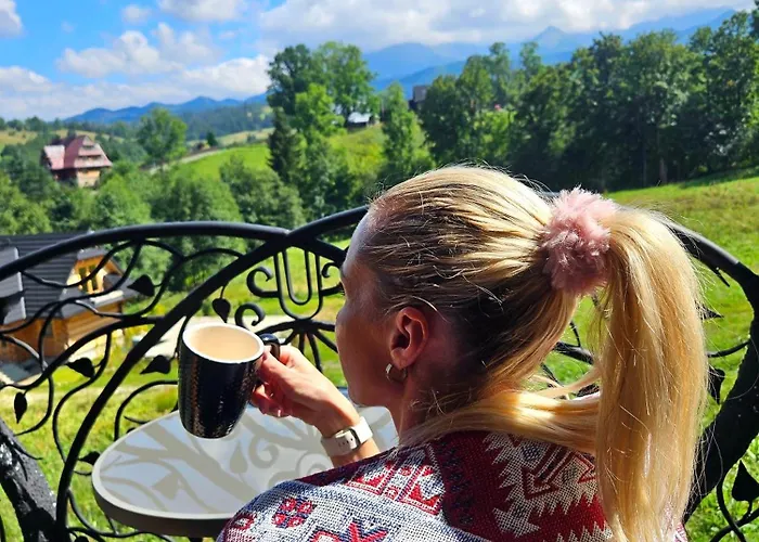 Goralska 3 Highland - Jacuzzi, Sauna, Split Ac, Private Parking, Mountains View *