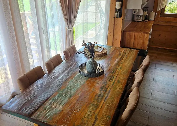 Goralska 3 Highland - Jacuzzi, Sauna, Split Ac, Private Parking, Mountains View *