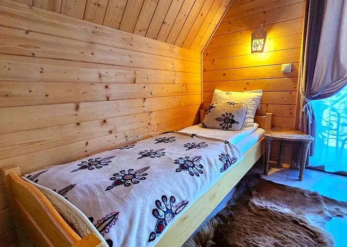 Goralska 3 Highland - Jacuzzi, Sauna, Split Ac, Private Parking, Mountains View Chalet Zakopane